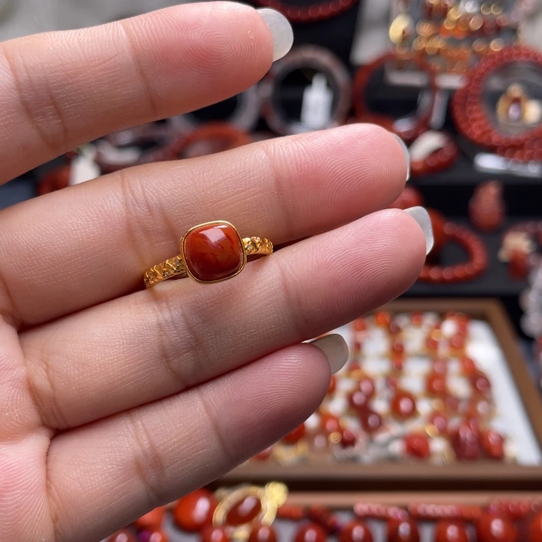 南红玛瑙银S925镶嵌方糖戒指