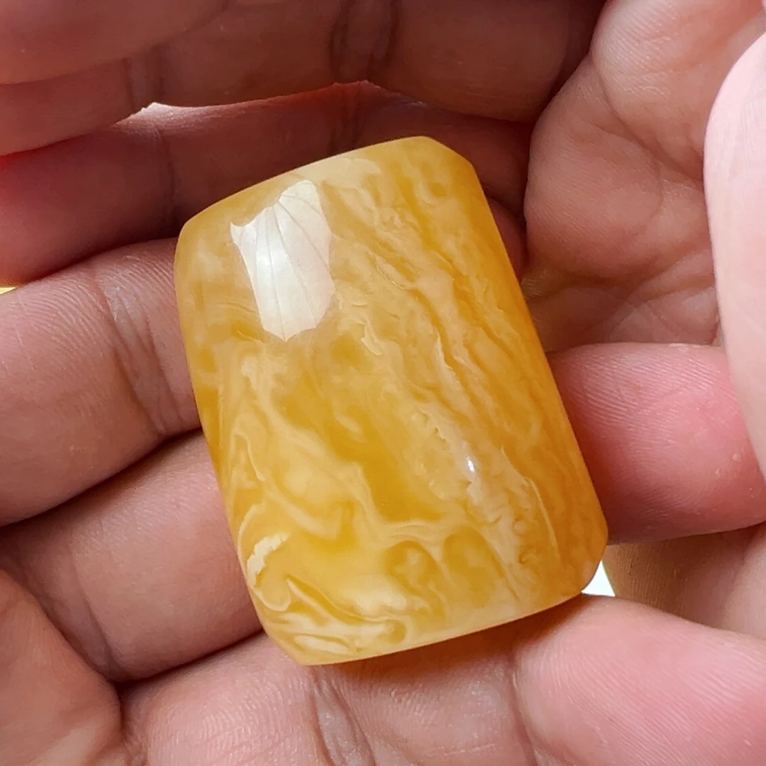 未镶嵌颈饰蜜蜡蜜蜡吊坠22.7克