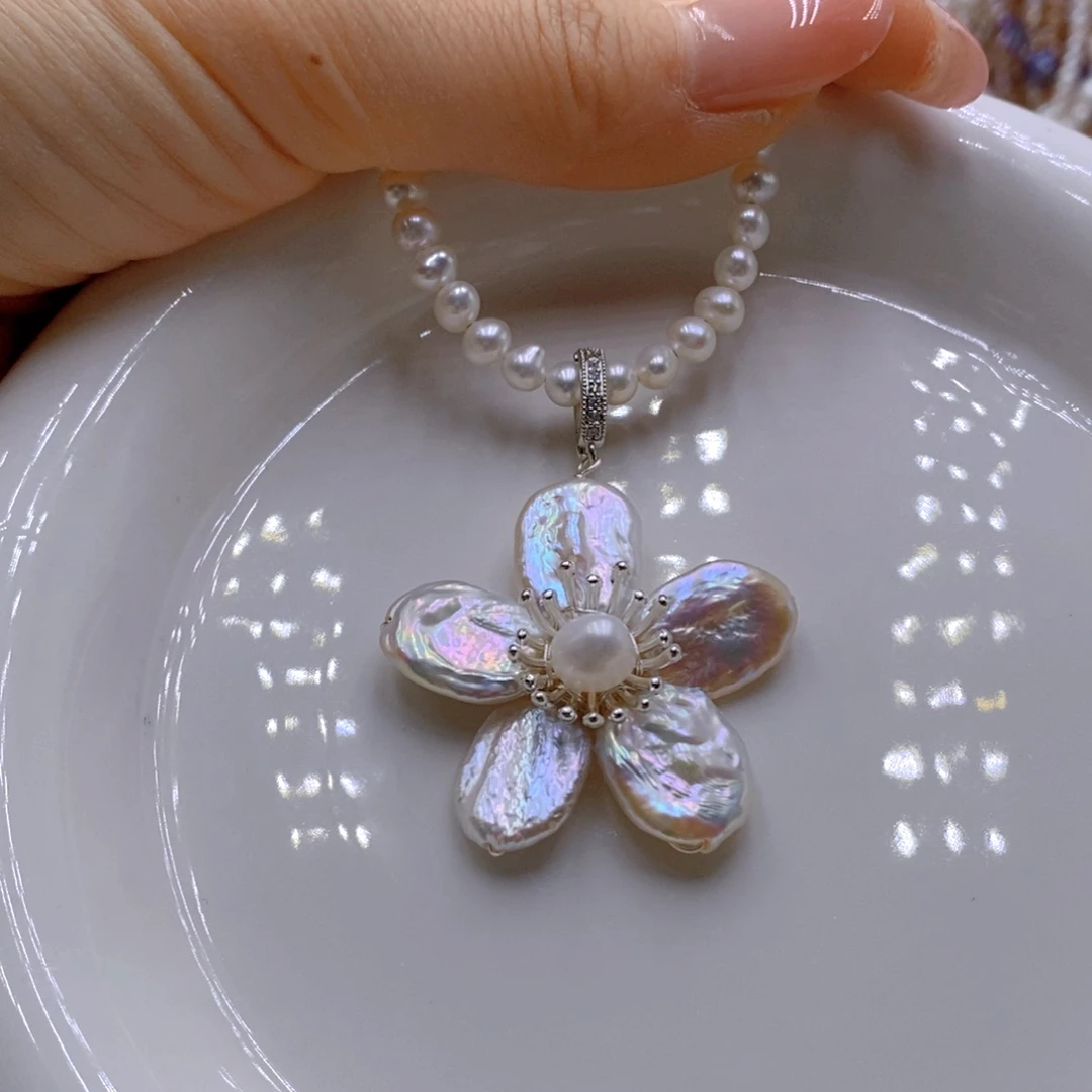 颈饰银S925镶嵌淡水珍珠