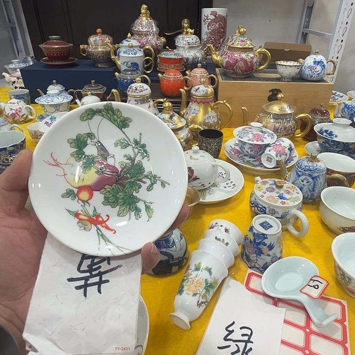 景德镇陶瓷艺术品