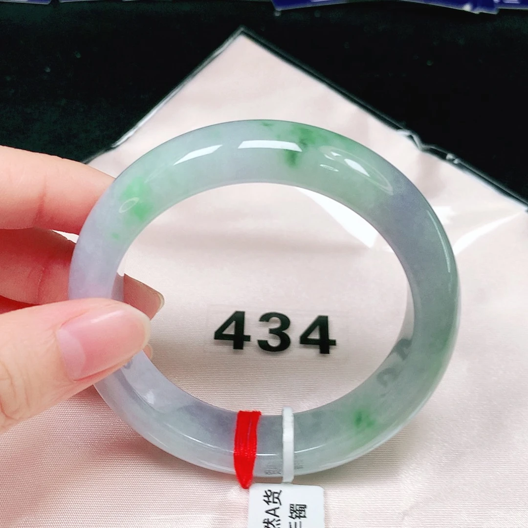 翡翠手镯未镶嵌翡翠手鐲未鑲嵌