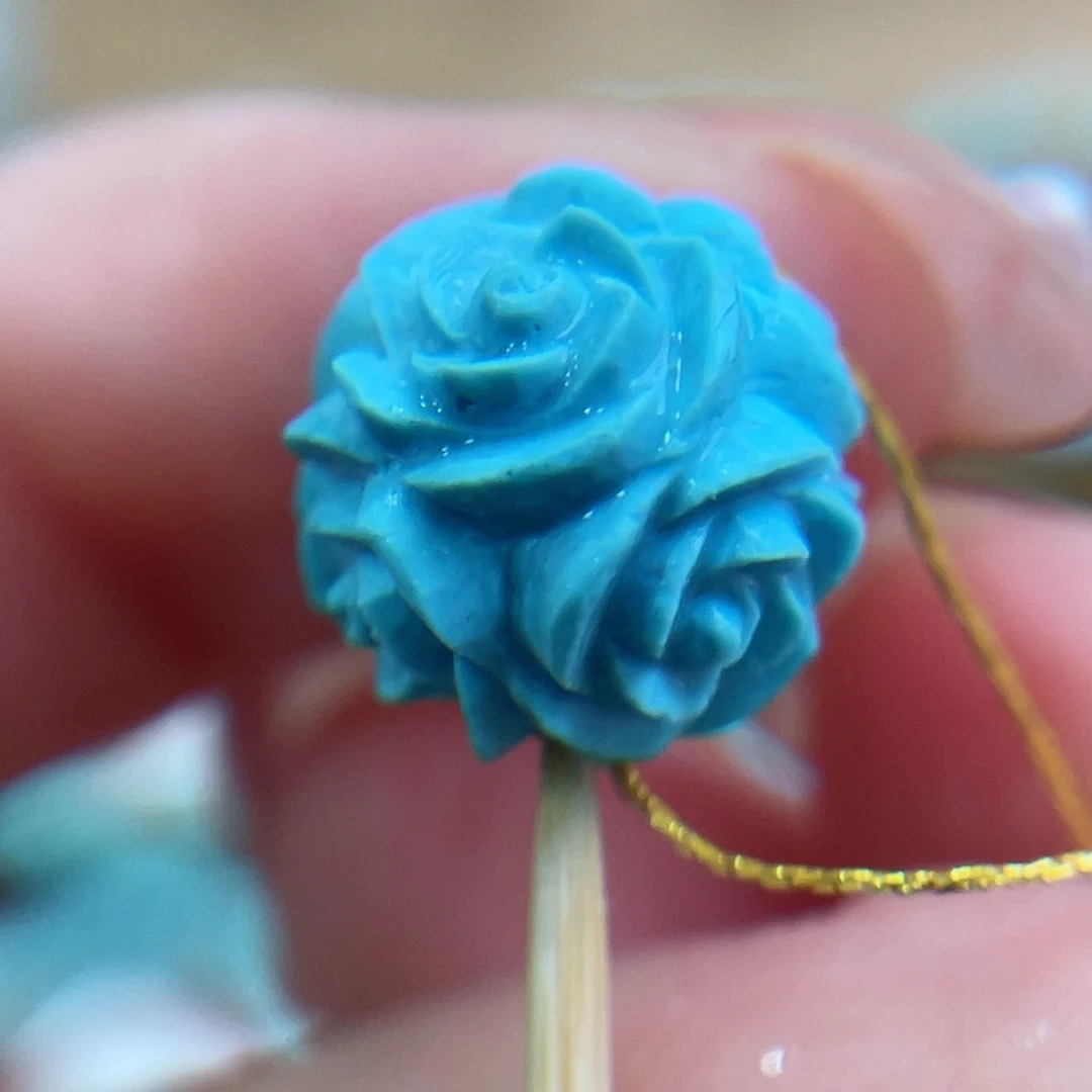 未镶嵌绿松石珠宝奇石