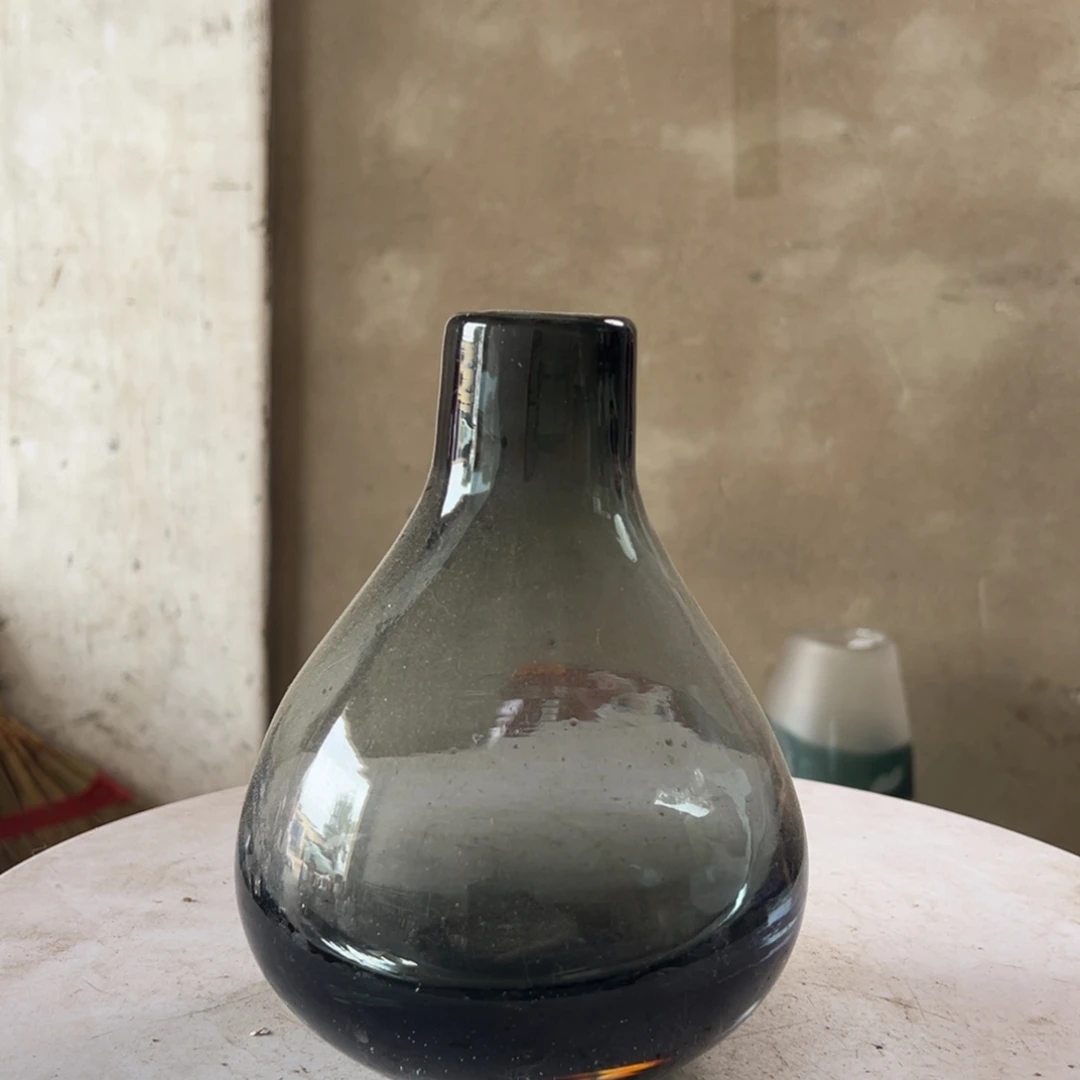 弘扬琉璃花器微瑕高度20