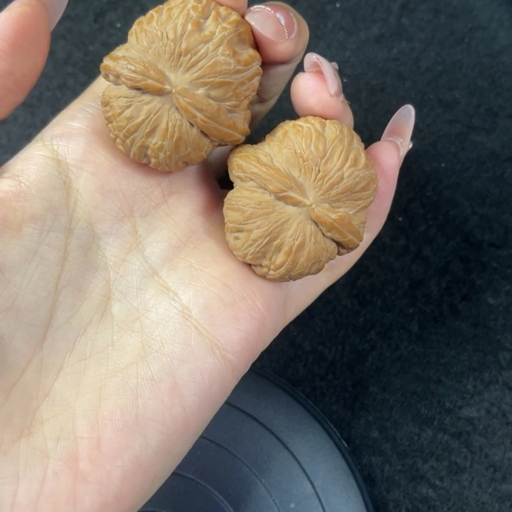 吊坠文玩核桃筋歪元宝