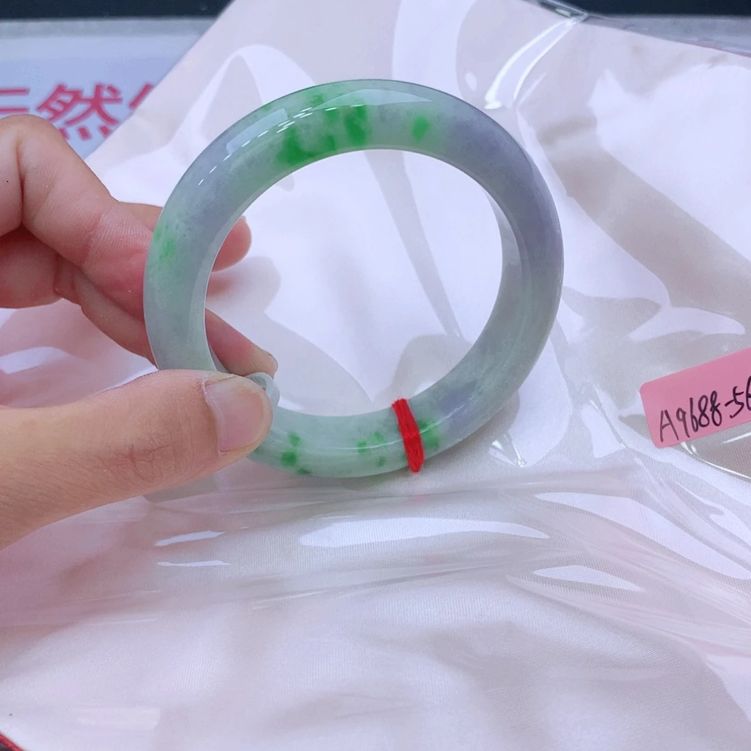 未镶嵌手镯翡翠翡翠