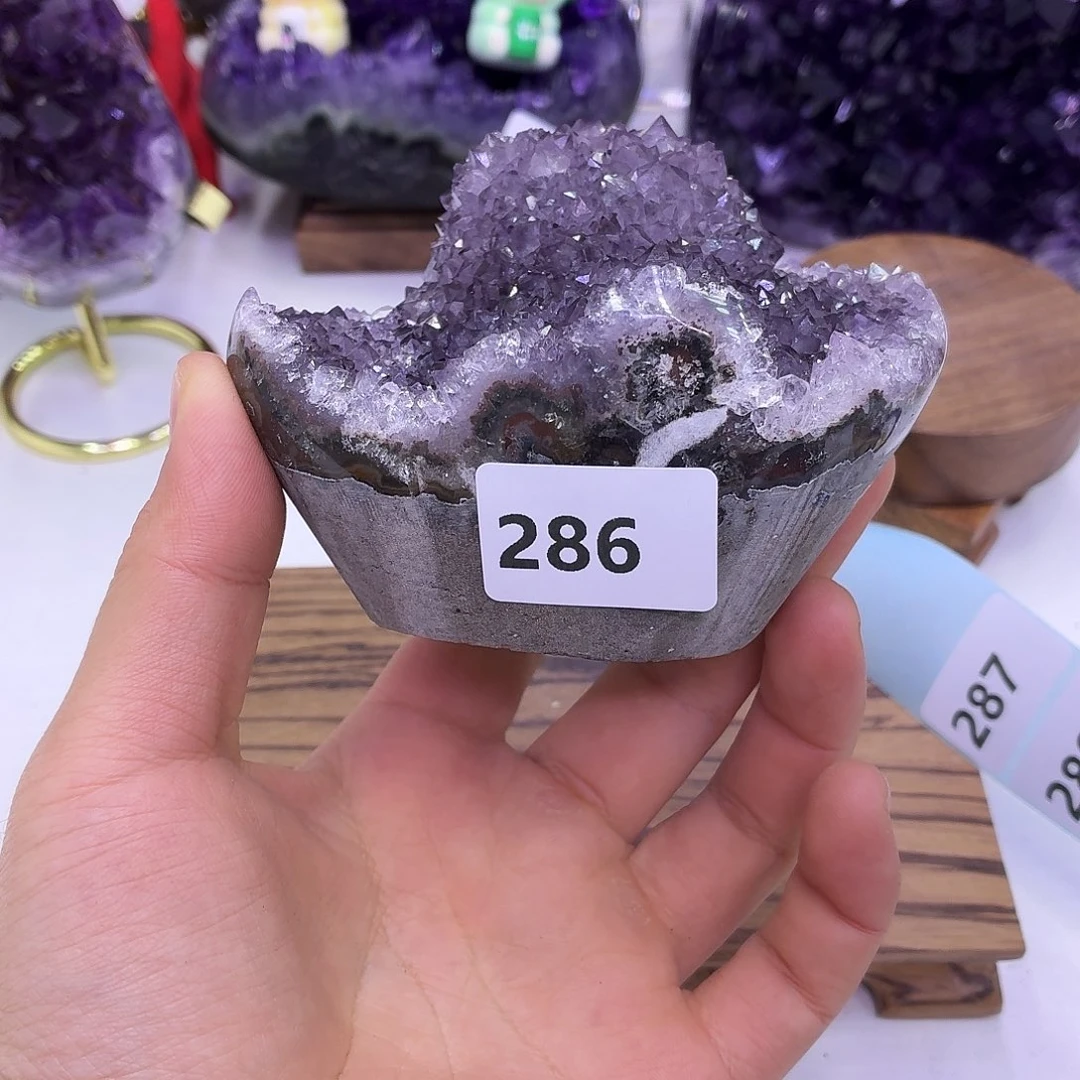 水晶大型摆件（非配饰）未镶嵌