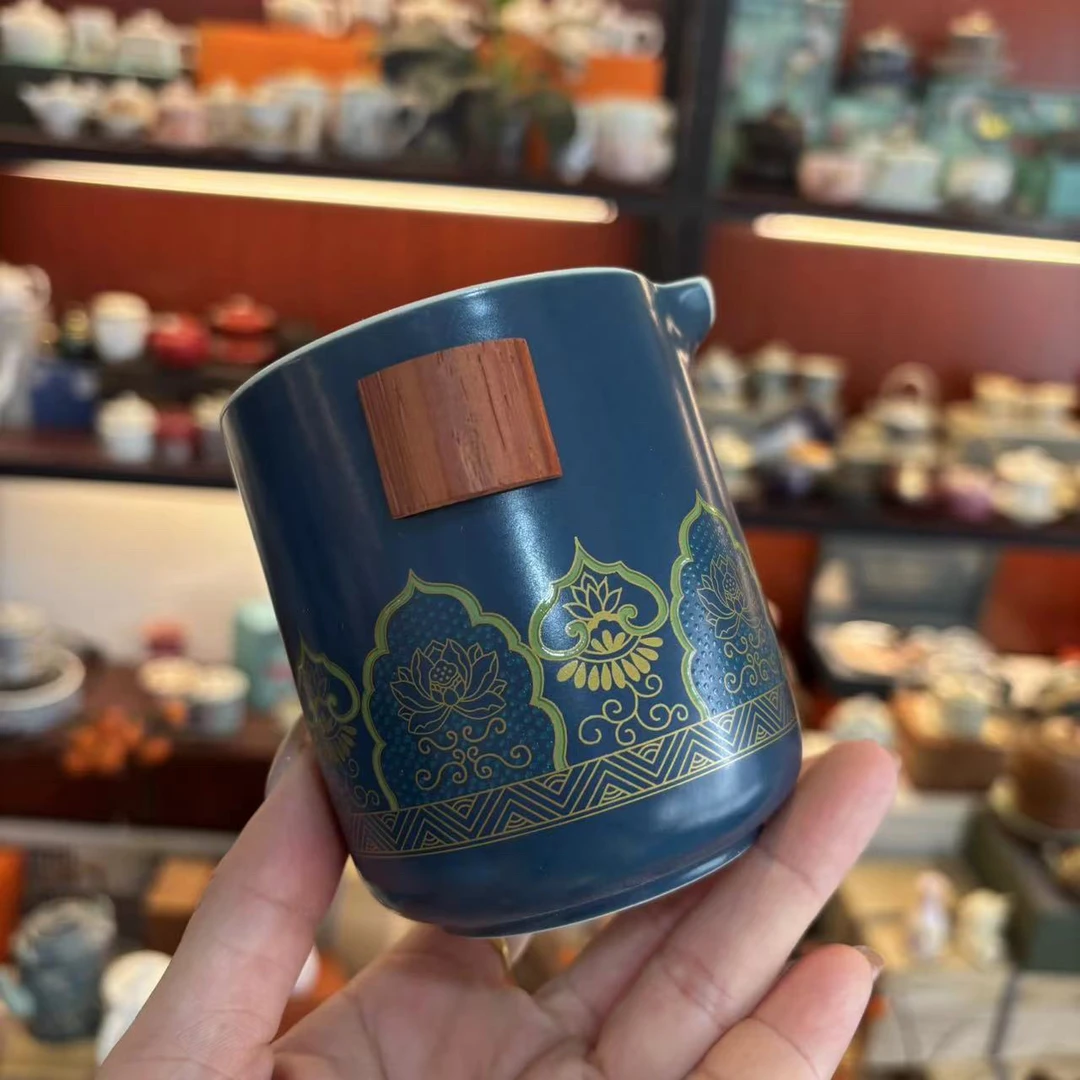 德化云仓 古韵堆花家用公道杯-6319