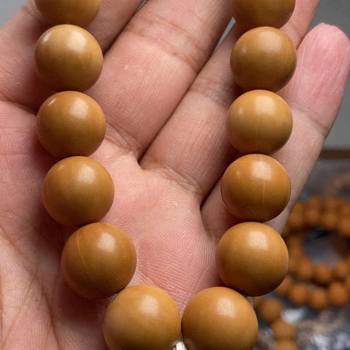 猴头核桃吊坠文玩手串