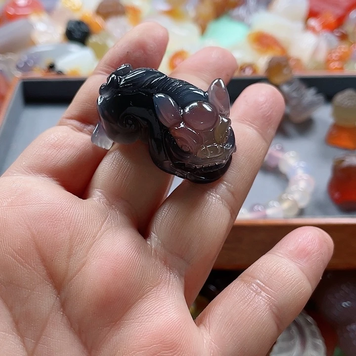 玛瑙/玉髓颈饰未镶嵌感**乖