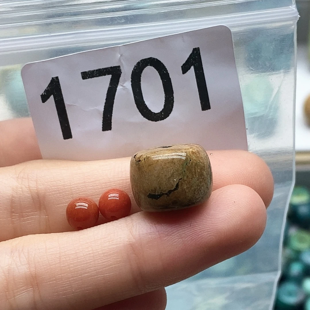 南红玛瑙未镶嵌颈饰