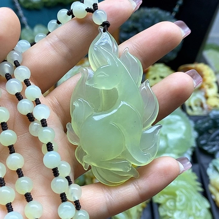 蛇纹石玉未镶嵌挂件