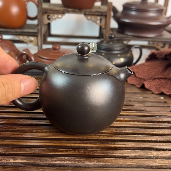 茶壶紫砂原矿紫砂手工制作