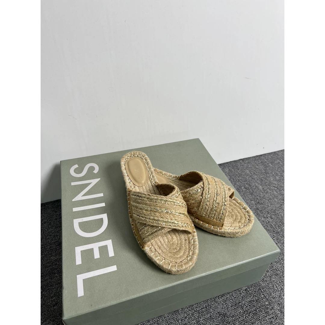 SNIDEL春夏款时尚休闲草编拖鞋 薄底-SWGS222627