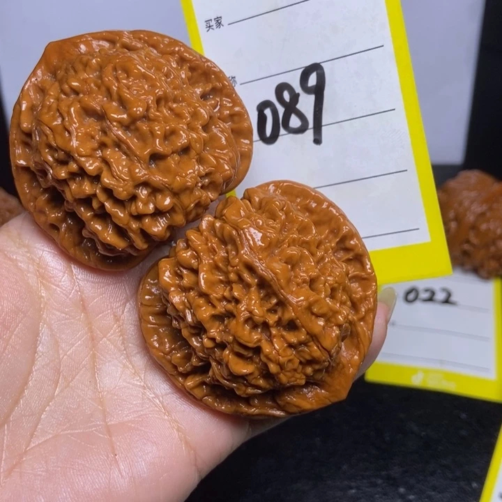 文玩核桃吊坠R*089/51官帽