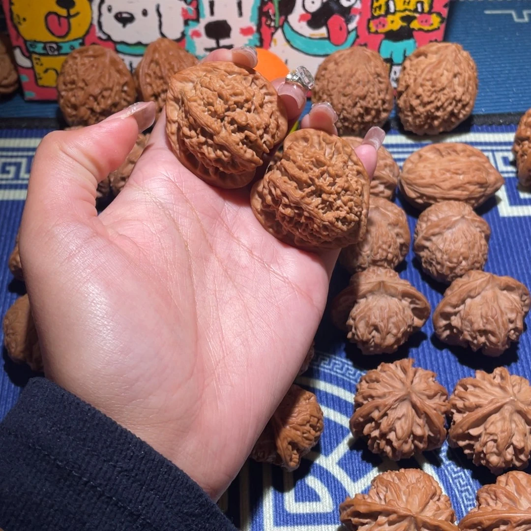 文玩核桃吊坠39满天星605