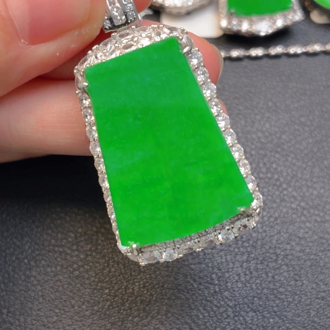 翡翠银S925镶嵌吊坠(不含链)