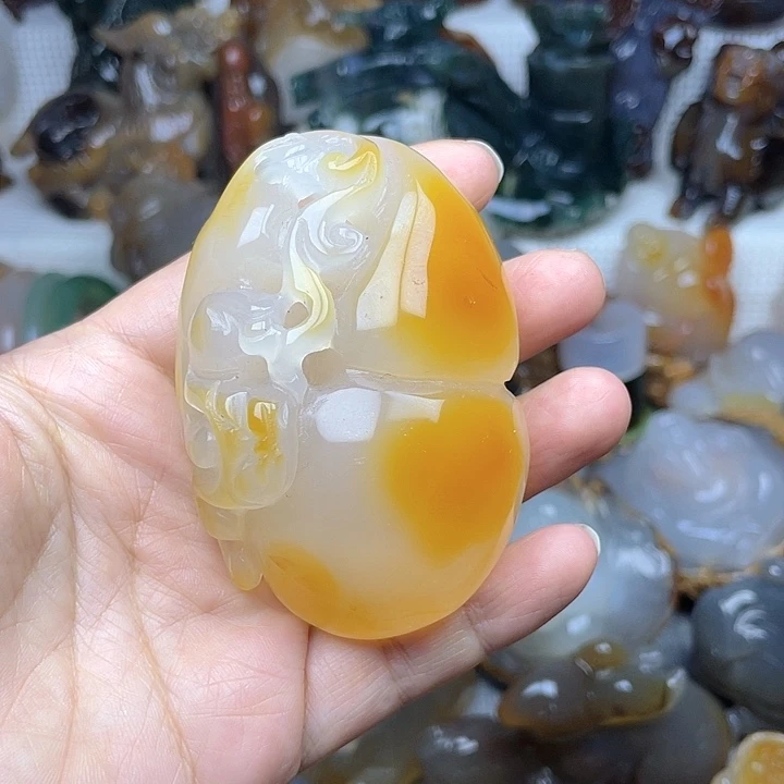 玛瑙/玉髓饰品未镶嵌何*练