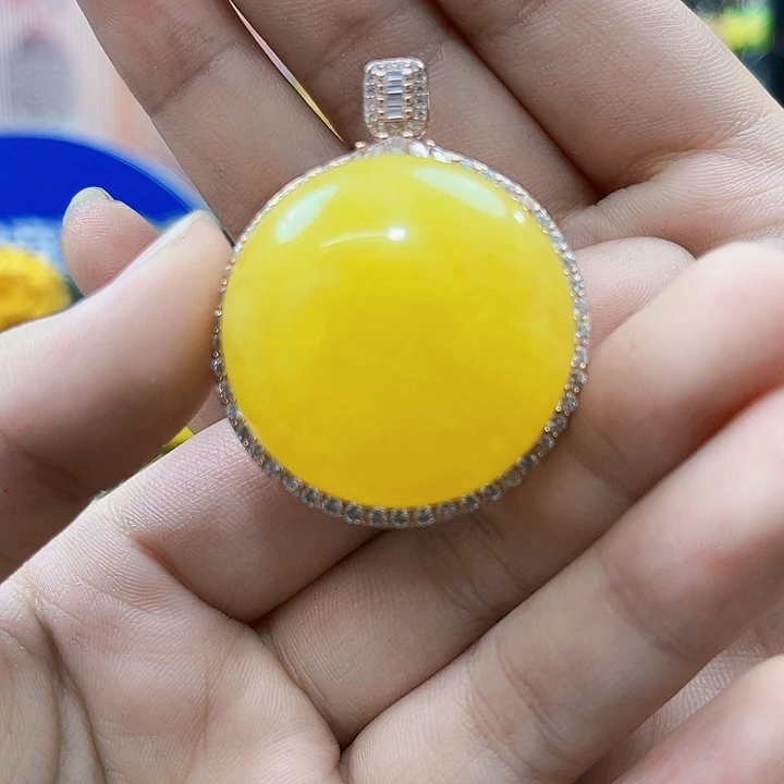 琥珀银S925镶嵌颈饰吊坠