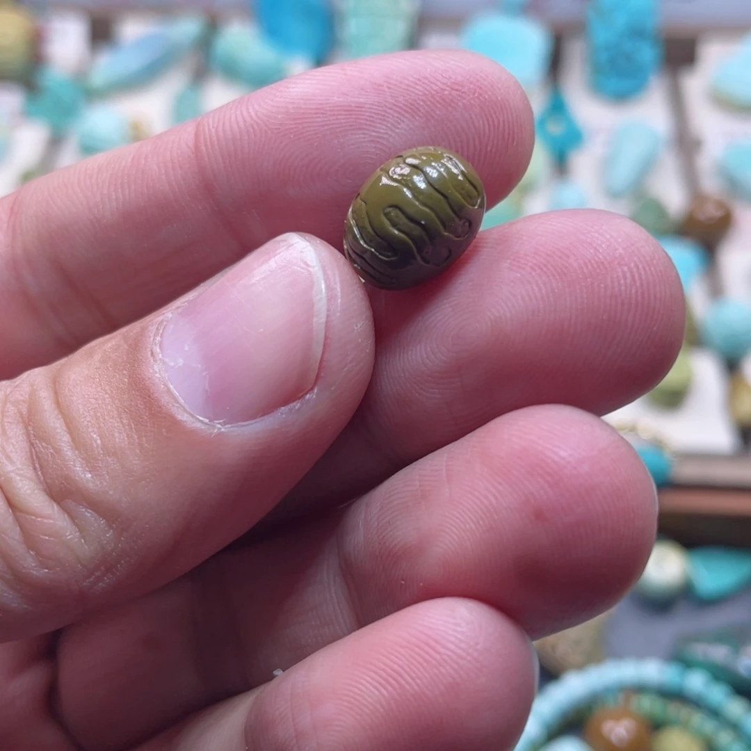 绿松石配饰未镶嵌