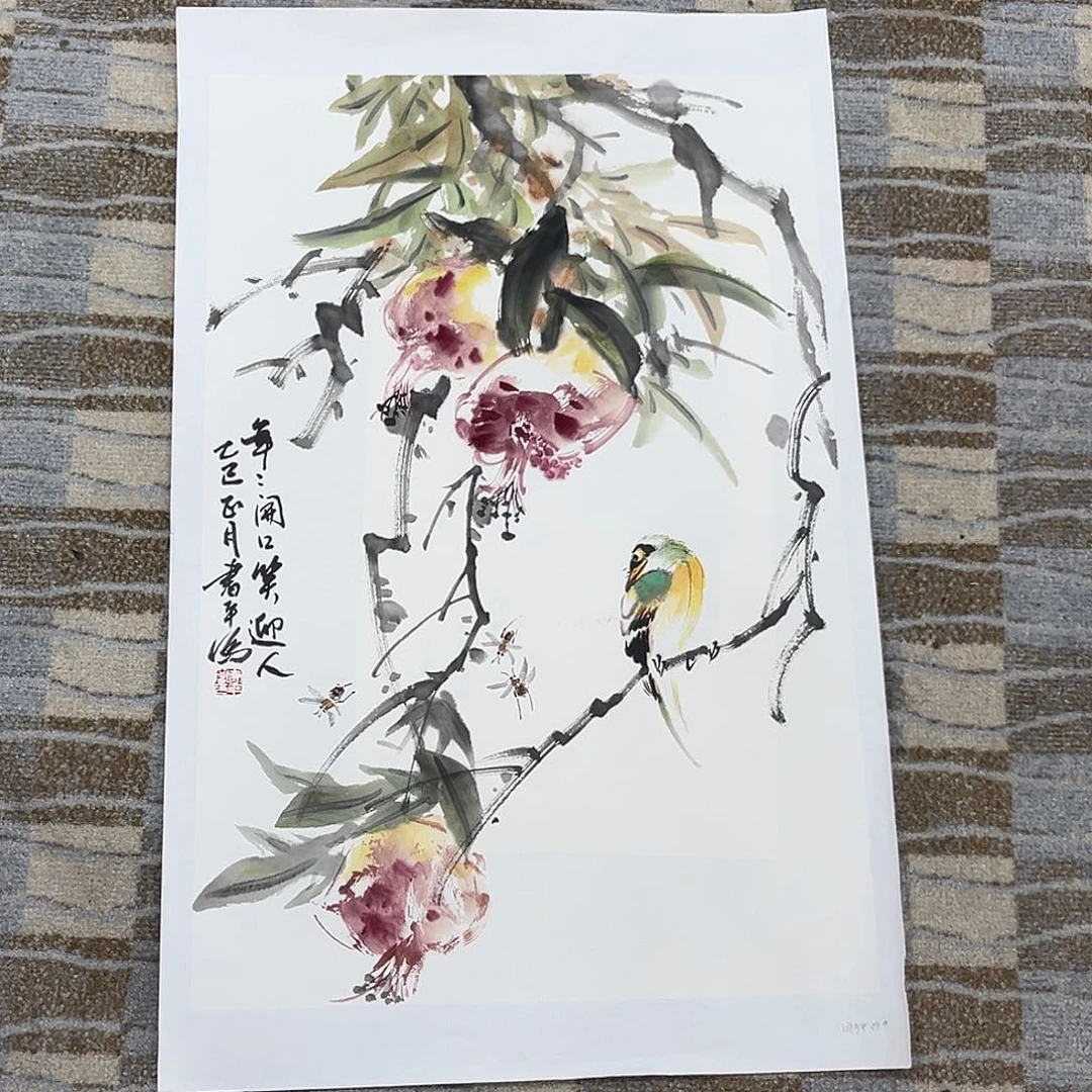 国画闫水平老师四尺三开花鸟作品旭