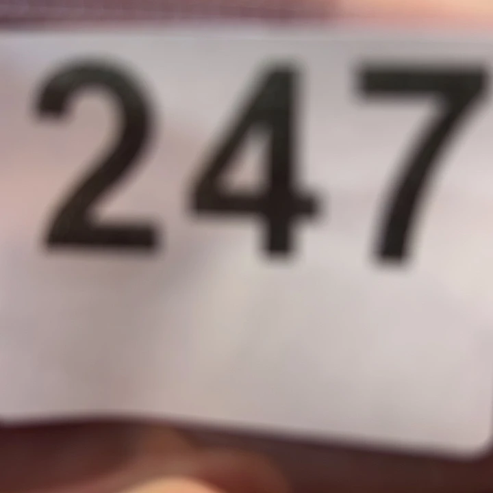 瓷片直接去拍。