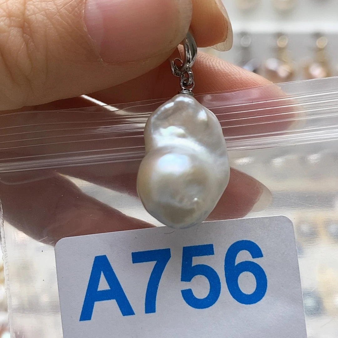 未镶嵌淡水珍珠颈饰