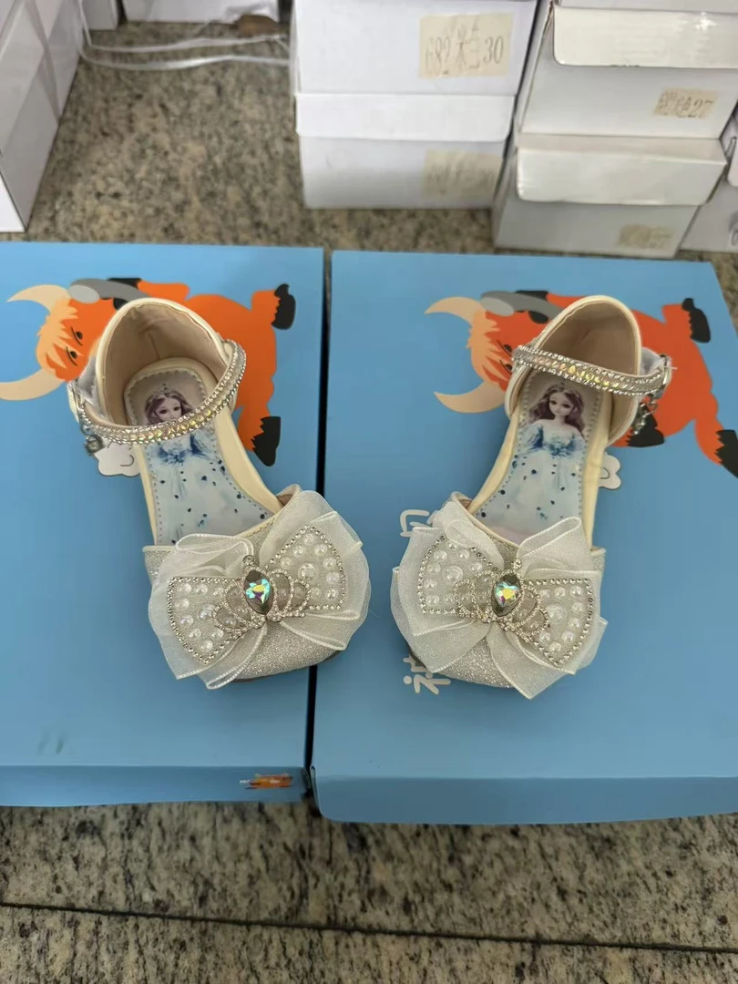 2025夏季新款女童公主凉鞋半包包头凉鞋默认瑕疵介意慎拍