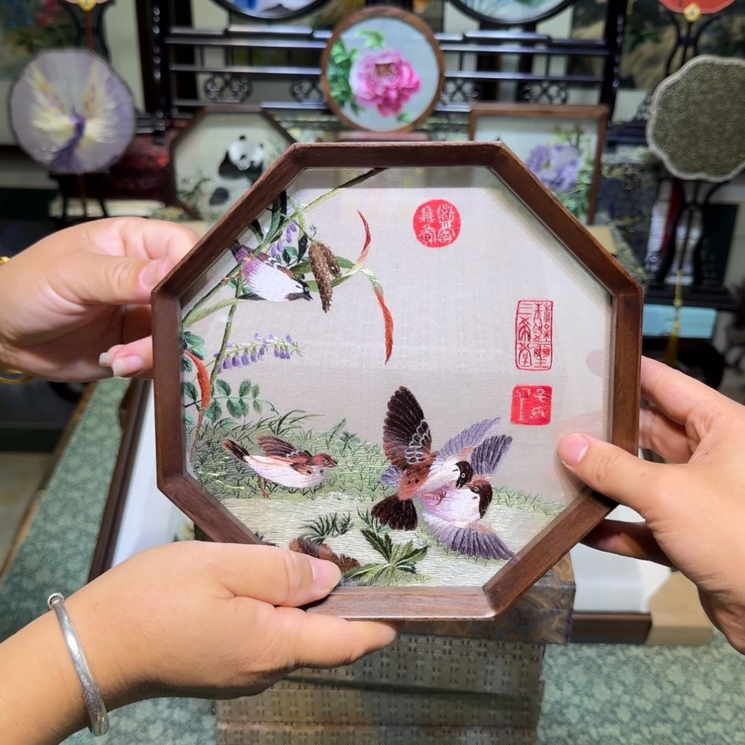 刺绣手工苏绣工艺制作技艺精湛