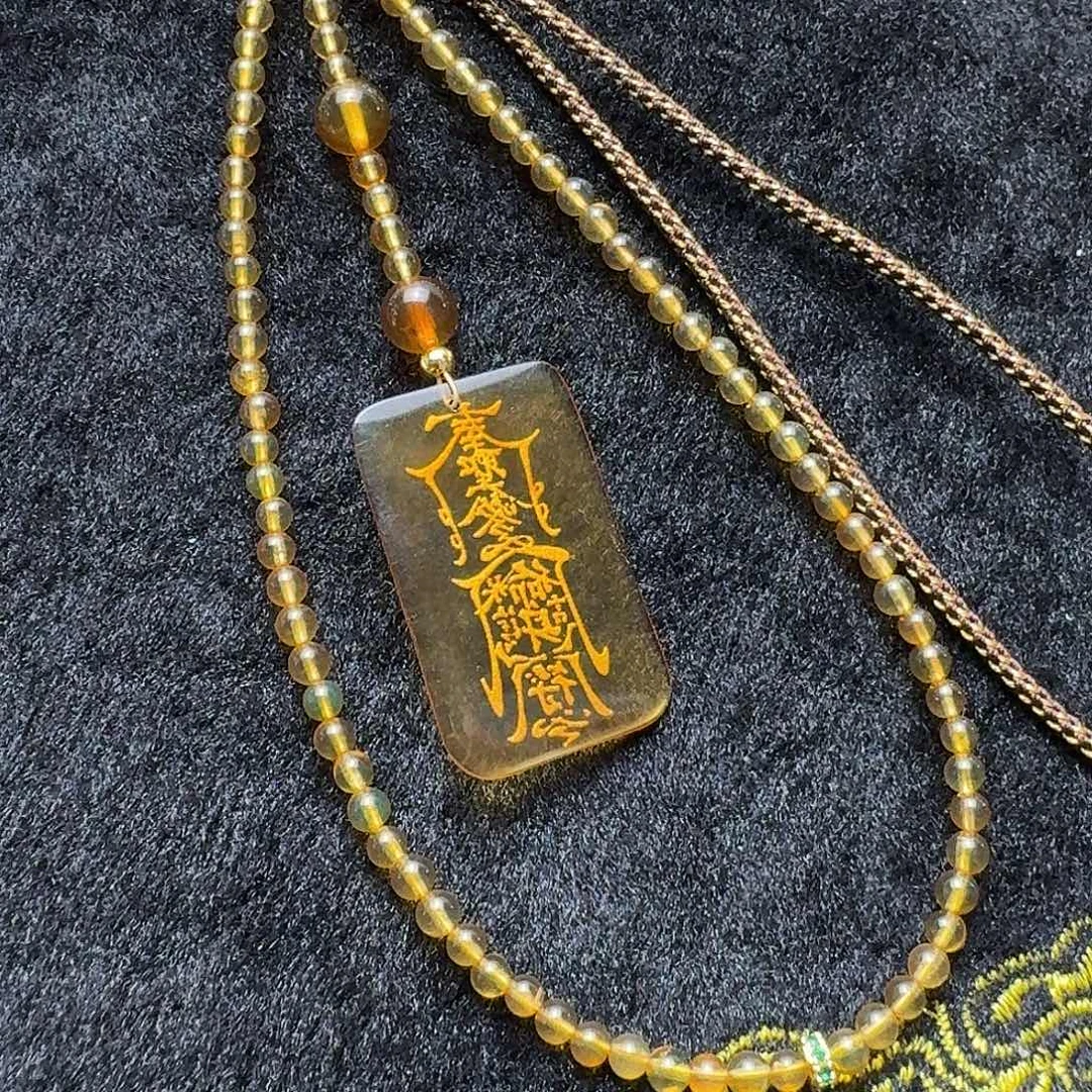 琥珀未镶嵌珠宝奇石设计款包挂