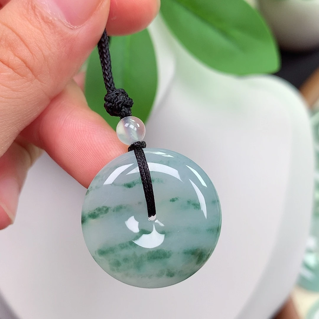 颈饰未镶嵌翡翠平安扣 25.1x6.3mm