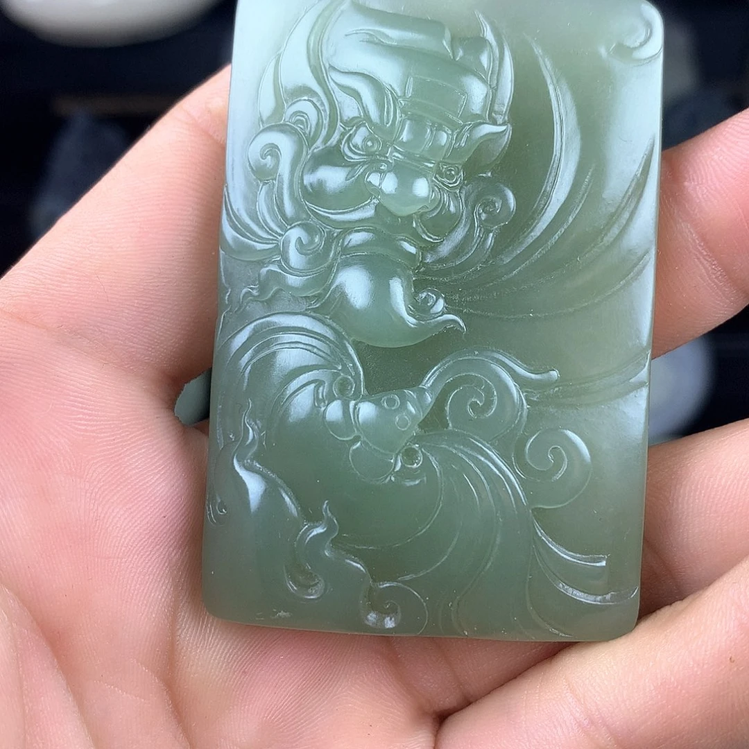 未镶嵌和田玉把件