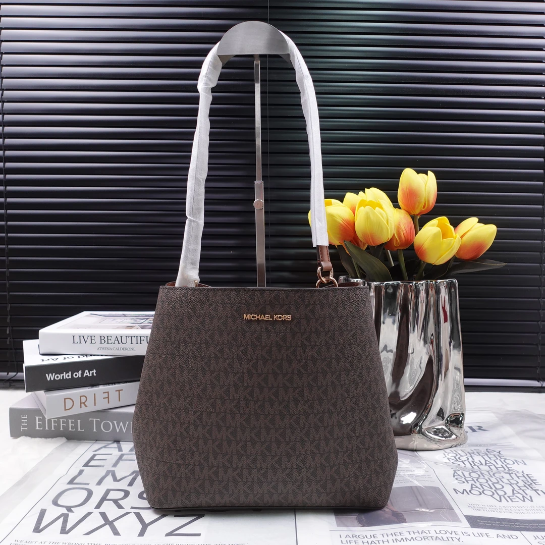 95新 MICHAEL KORS/迈克高仕 单肩包/T10283237