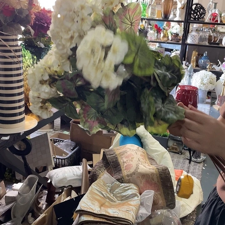 陶瓷花瓶部分（微瑕）12