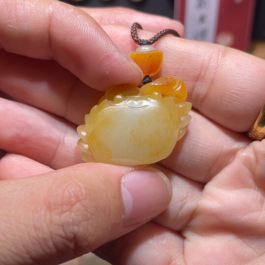 T***汤和田玉未镶嵌车挂