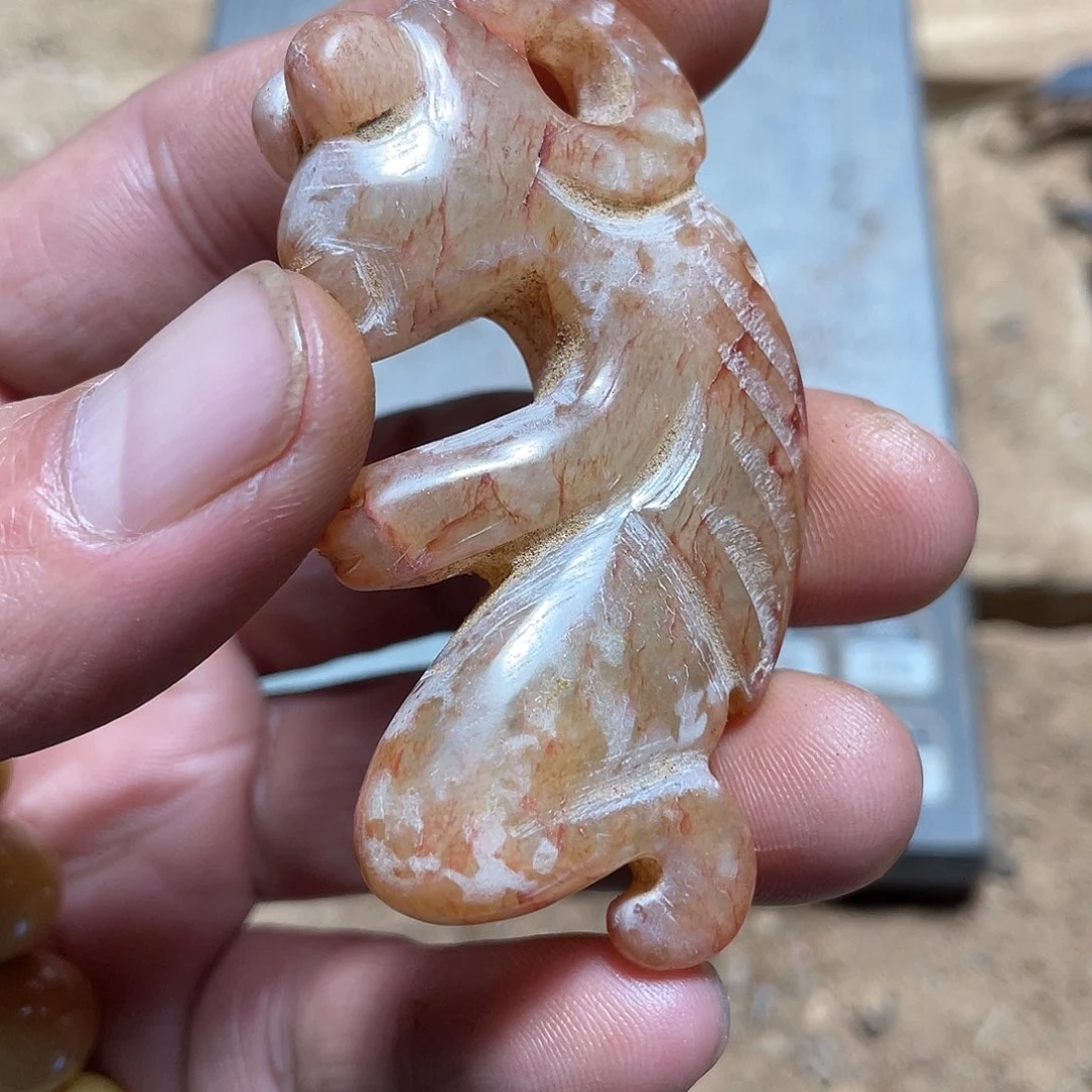 和田玉（糖玉）未镶嵌颈饰