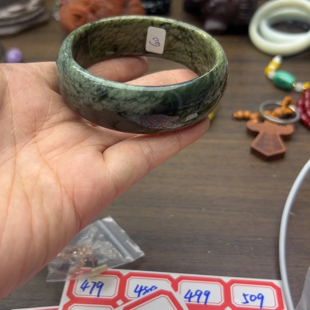 和田玉未镶嵌手镯60.4圈围370