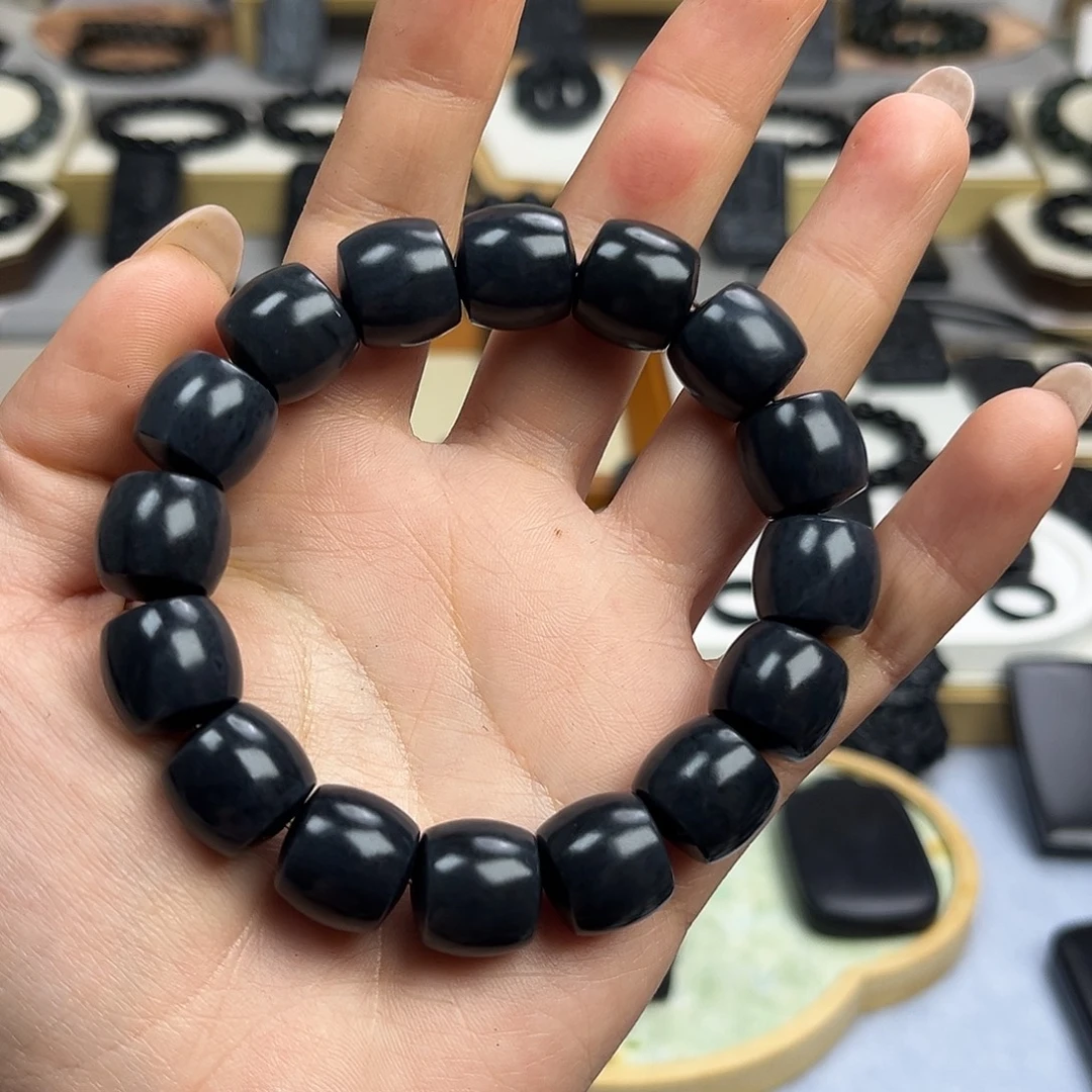 和田玉（墨玉）未镶嵌颈饰卡，14 直切体验