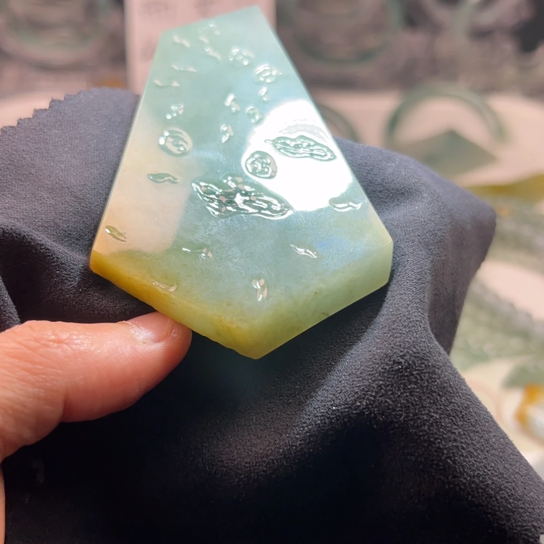 定制翡翠未镶嵌缅甸天然翡翠材料