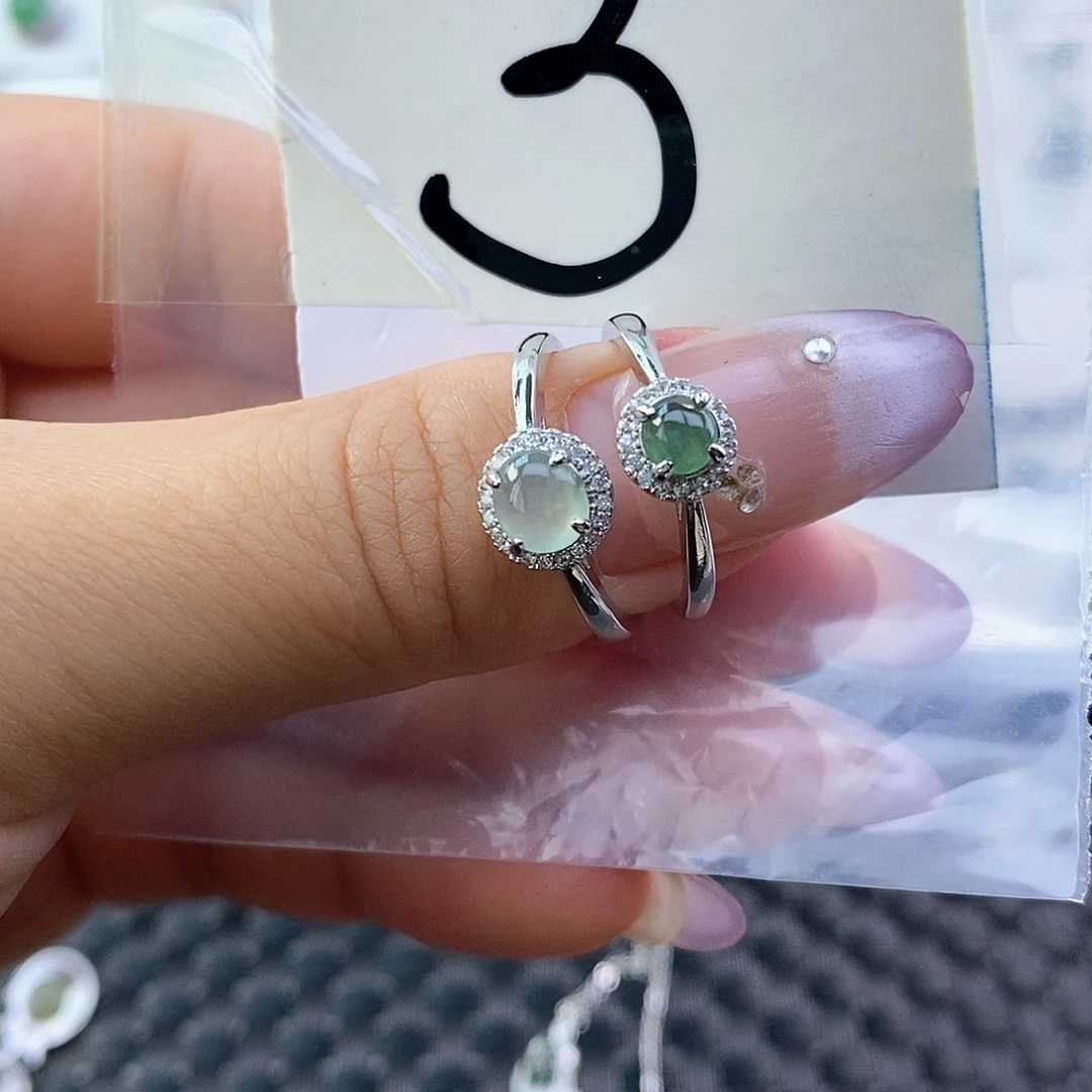 翡翠未镶嵌戒指缅甸