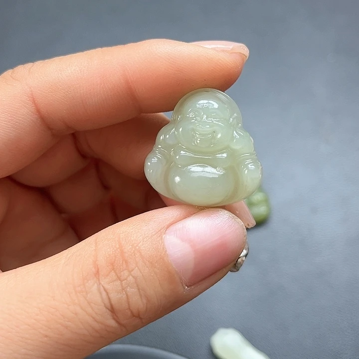 【闪购商品】颈饰未镶嵌和田玉