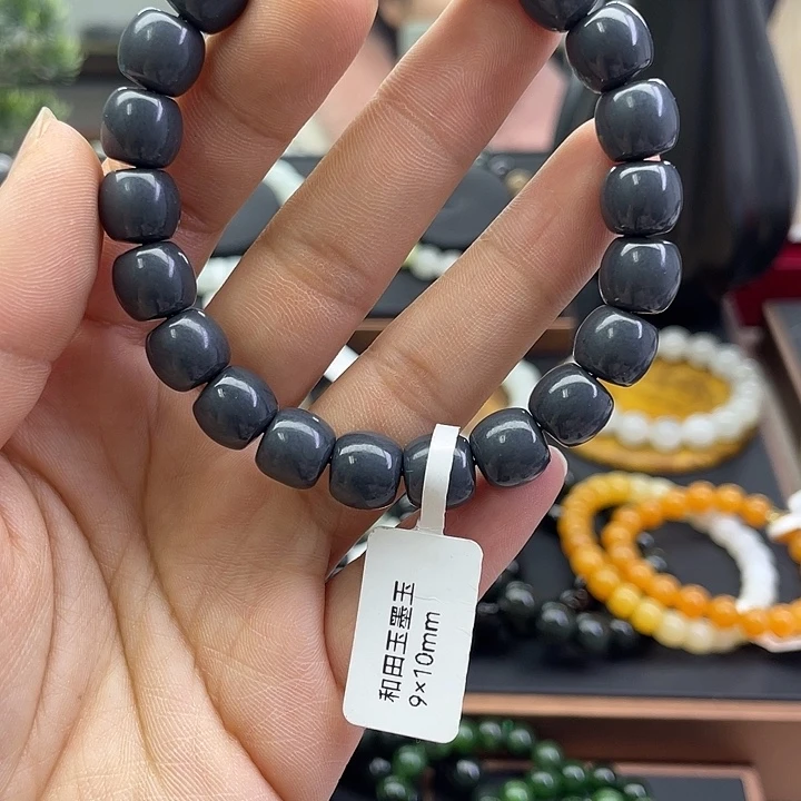 和田玉未镶嵌手串