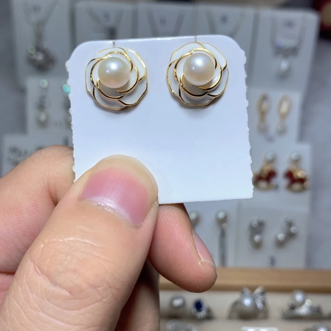 银S925镶嵌耳饰淡水珍珠