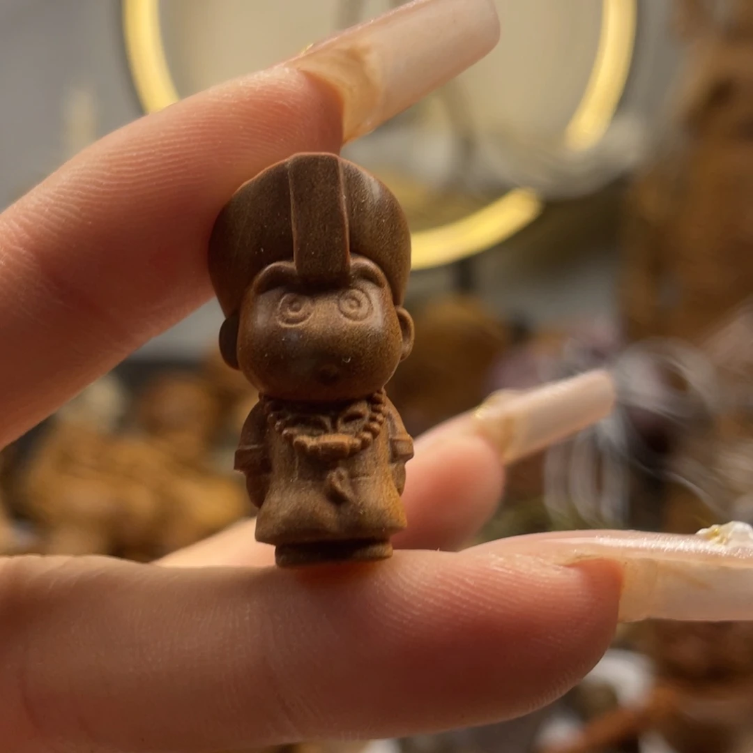 檀香木蜡笔小新老山檀香