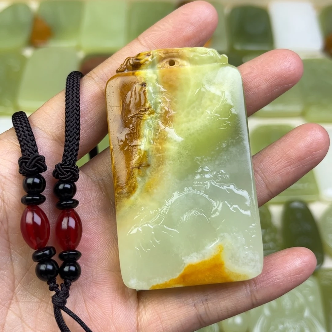 新疆昆仑山料山水