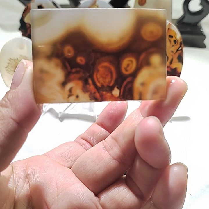 未镶嵌颈饰玛瑙/玉髓