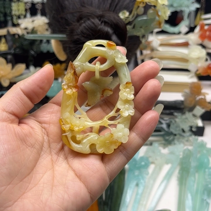用***0蛇纹石玉合金挂牌挂牌