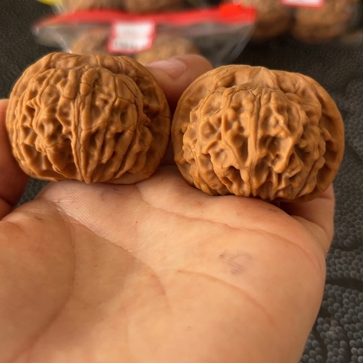 文玩核桃吊坠天地二爷帽