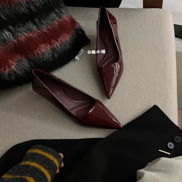 2025春季新款法式气质浅口高跟鞋时尚百搭漆皮单鞋女鞋踩脚两穿