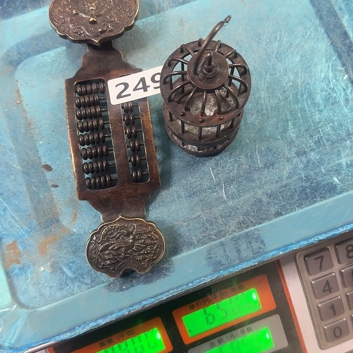 橙***0闪电购铜摆件工艺品249