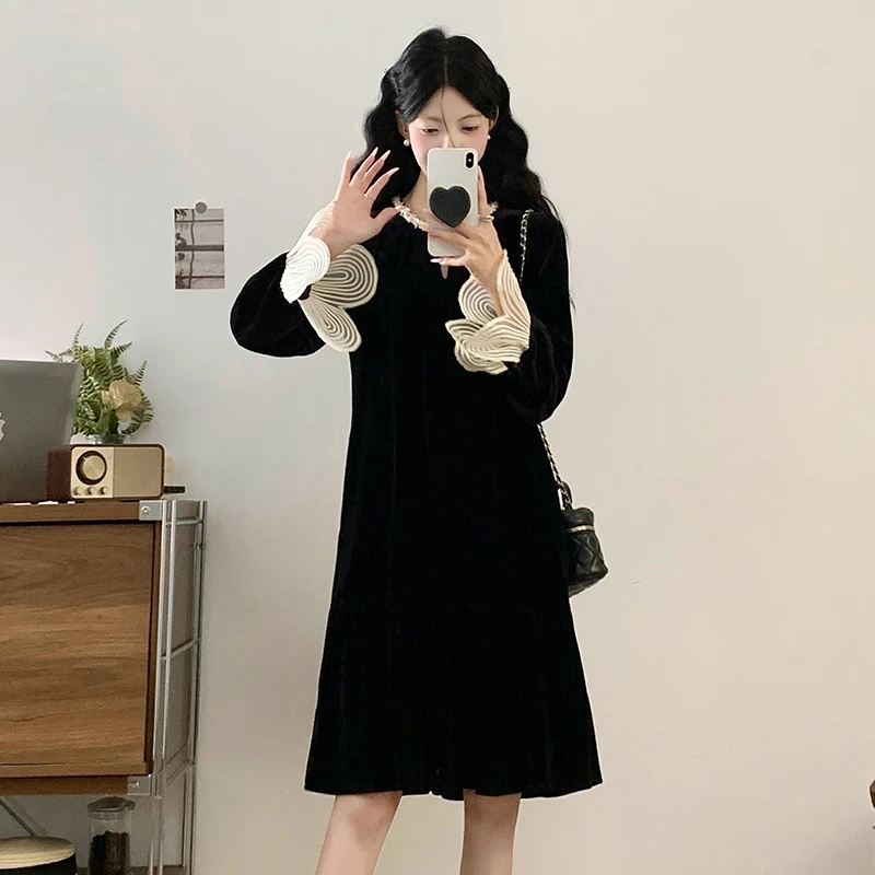 法式复古风高级感黑色连衣裙女秋季拼接袖口气质宽松显瘦洋气短裙